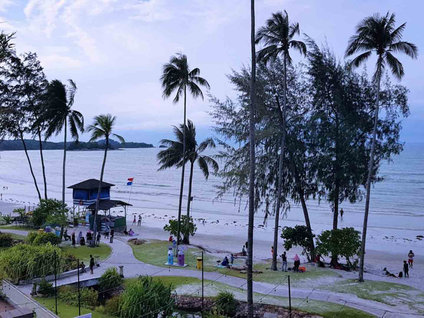 Lagoi Bay